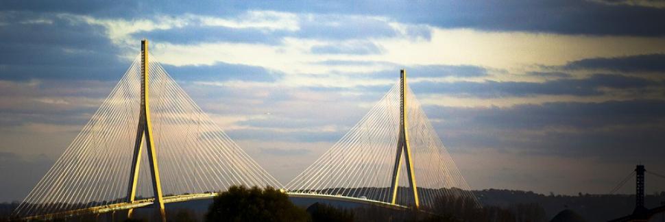Le pont de Normandie, qui relie les deux rives de la Seine à 10 minutes du Havre