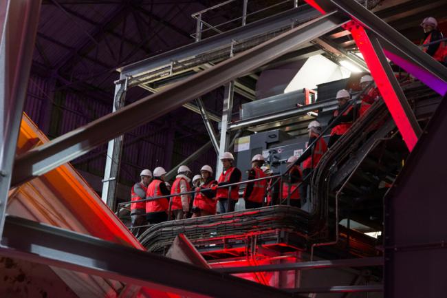 Visite du centre de tri Sein'Estuaire au Havre par Veolia 